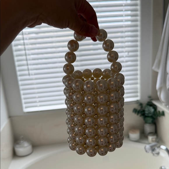 Handbags - Elegant Pearl Beaded Handbag